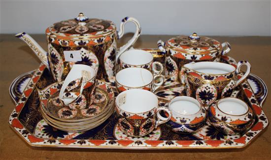 Royal Crown Derby matched Imari 14-piece cabaret set, pattern no. 676, inc rectangular tray (faults)